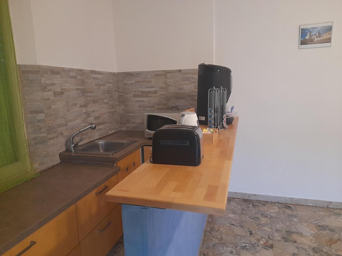 B&B Arwen Ponte San Giovanni Esterno foto